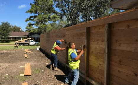 fence contractors building a fence