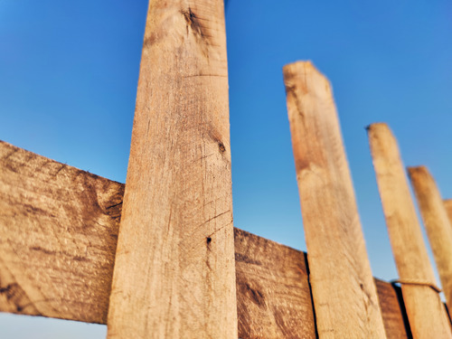 privacy wooden fence